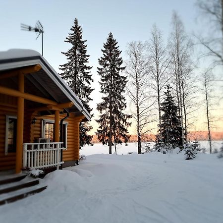 Vaelituvan Lomamoekit Пункахарью Экстерьер фото